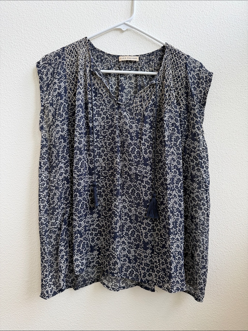 Ulla Johnson navy  cream tassel 100% silk blouse size 4